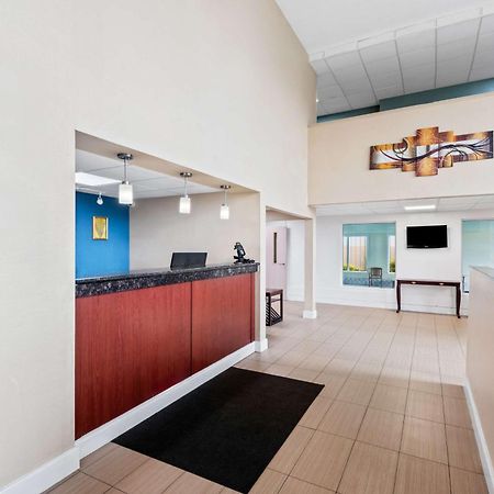Best Western Airport Inn Moline Esterno foto