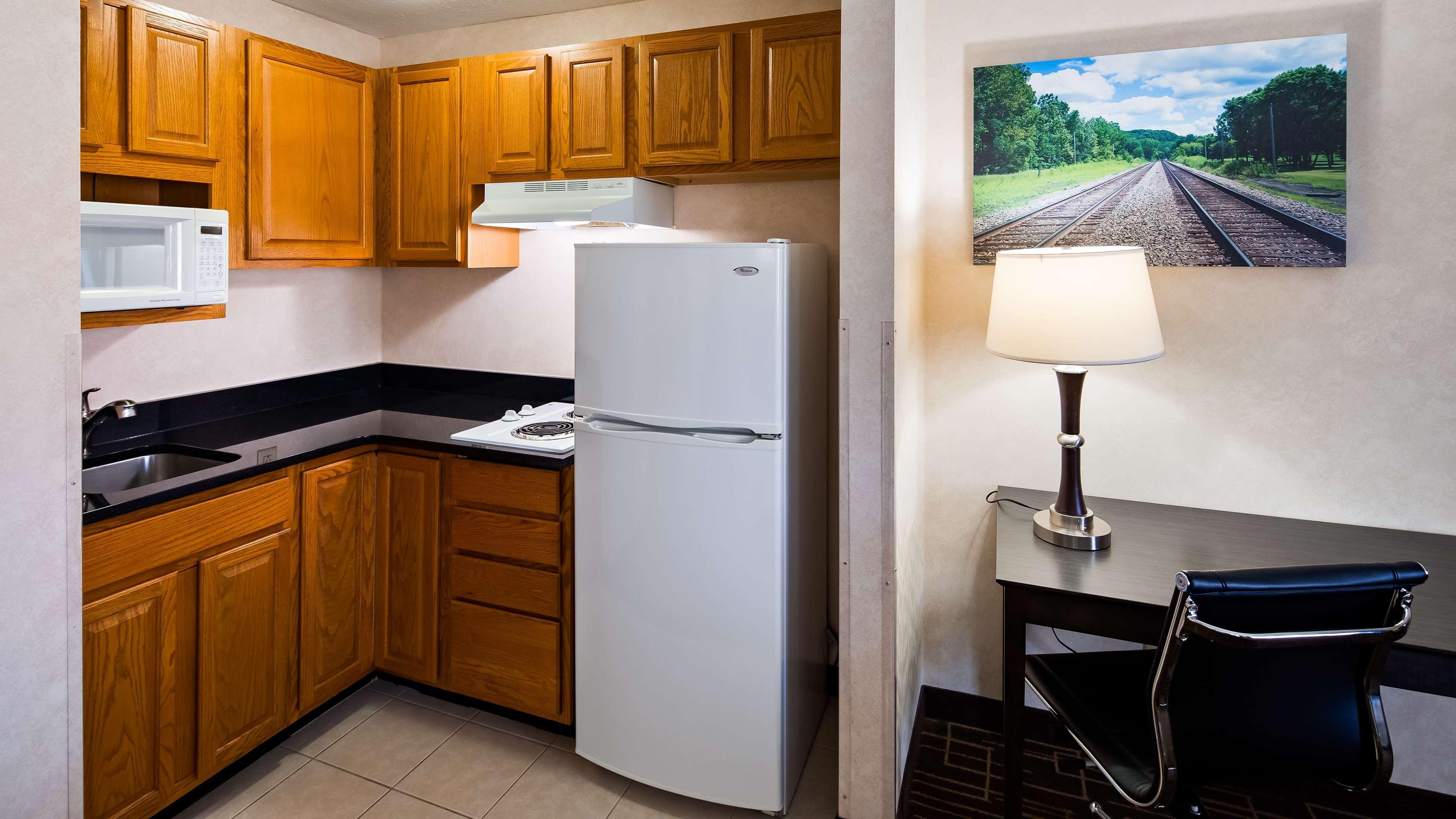 Best Western Airport Inn Moline Esterno foto