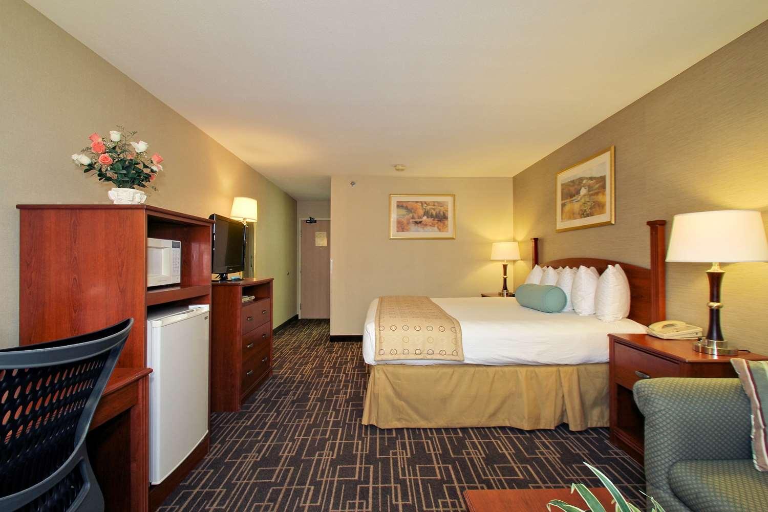 Best Western Airport Inn Moline Esterno foto