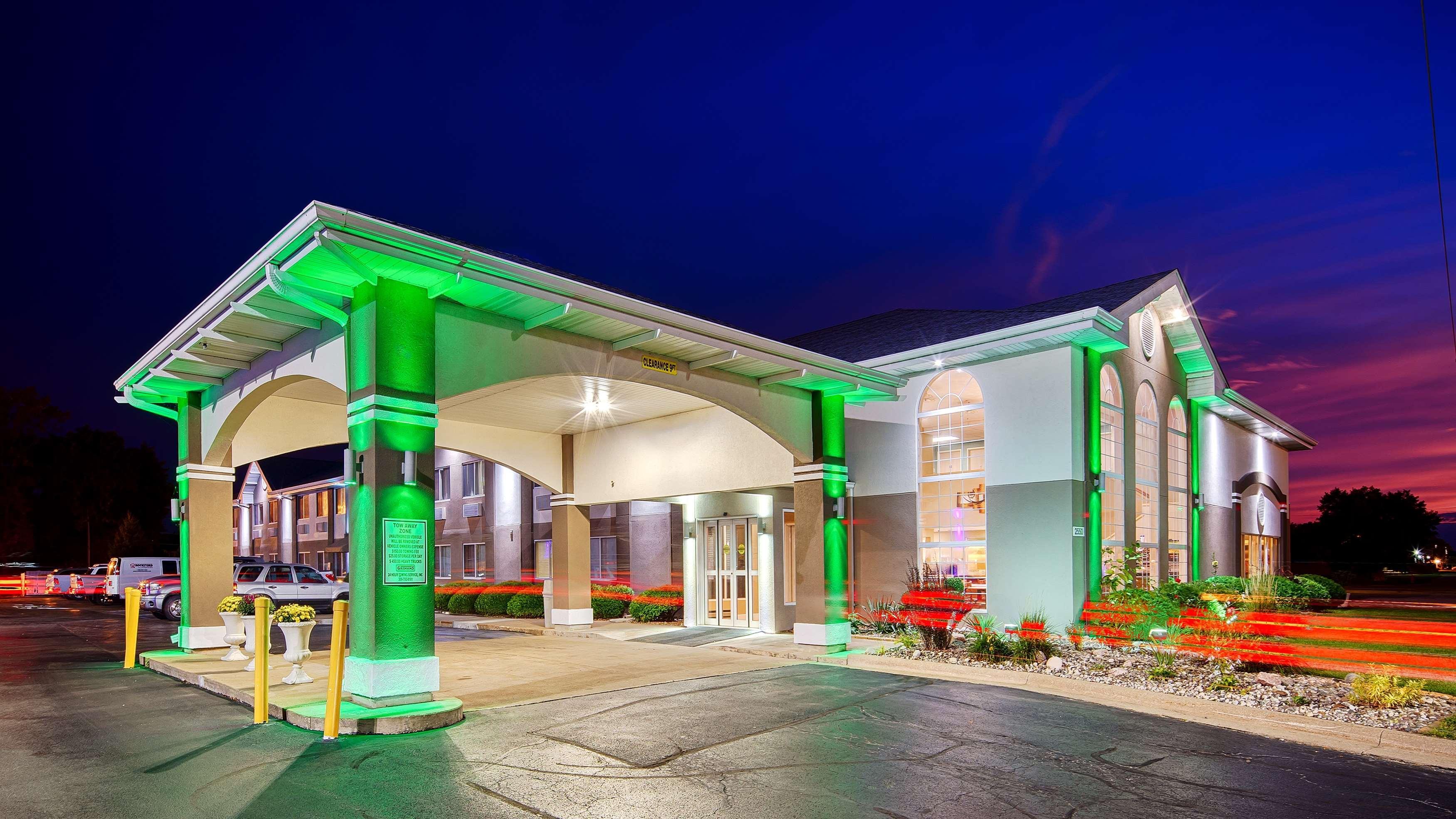Best Western Airport Inn Moline Esterno foto