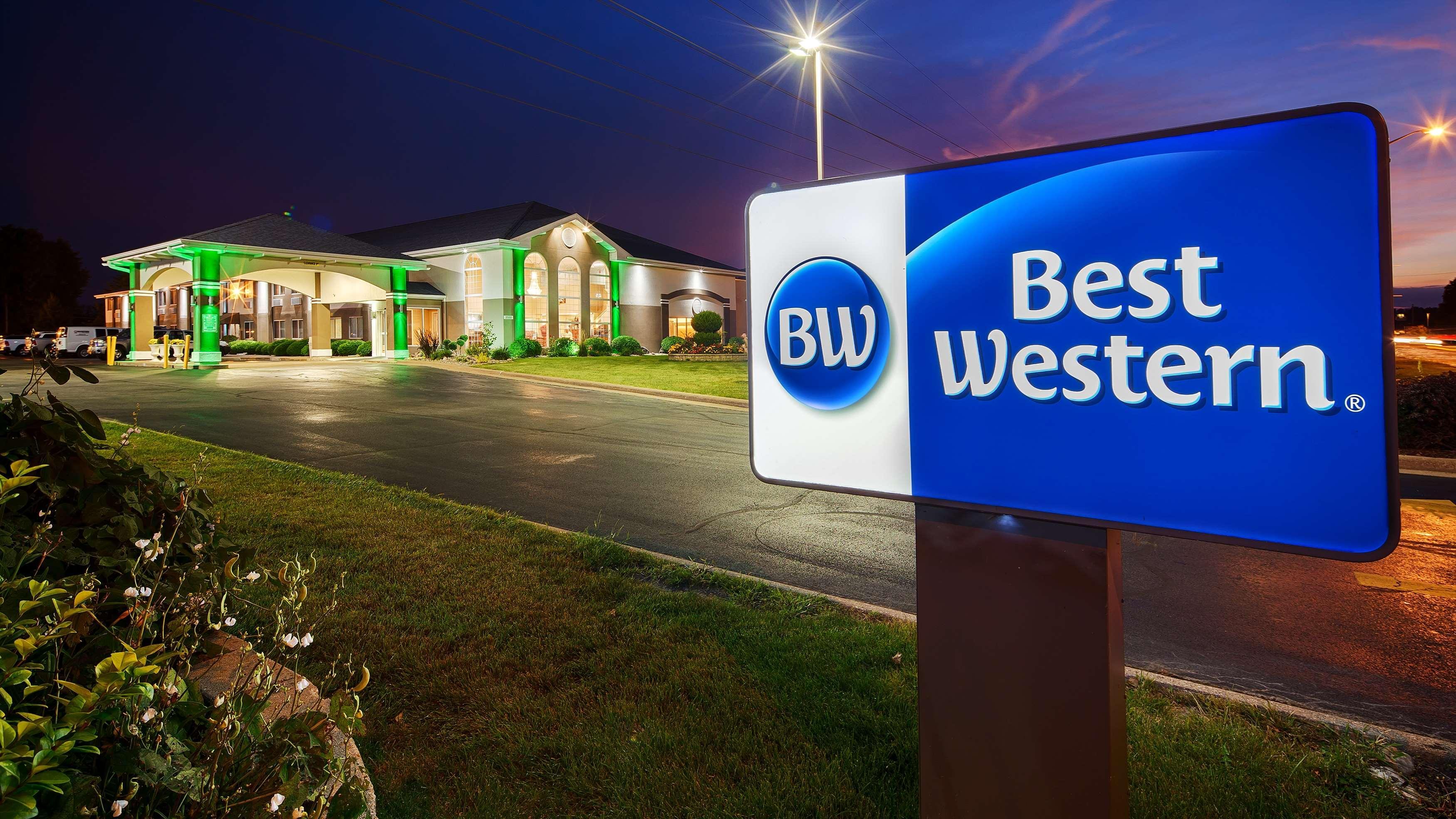 Best Western Airport Inn Moline Esterno foto