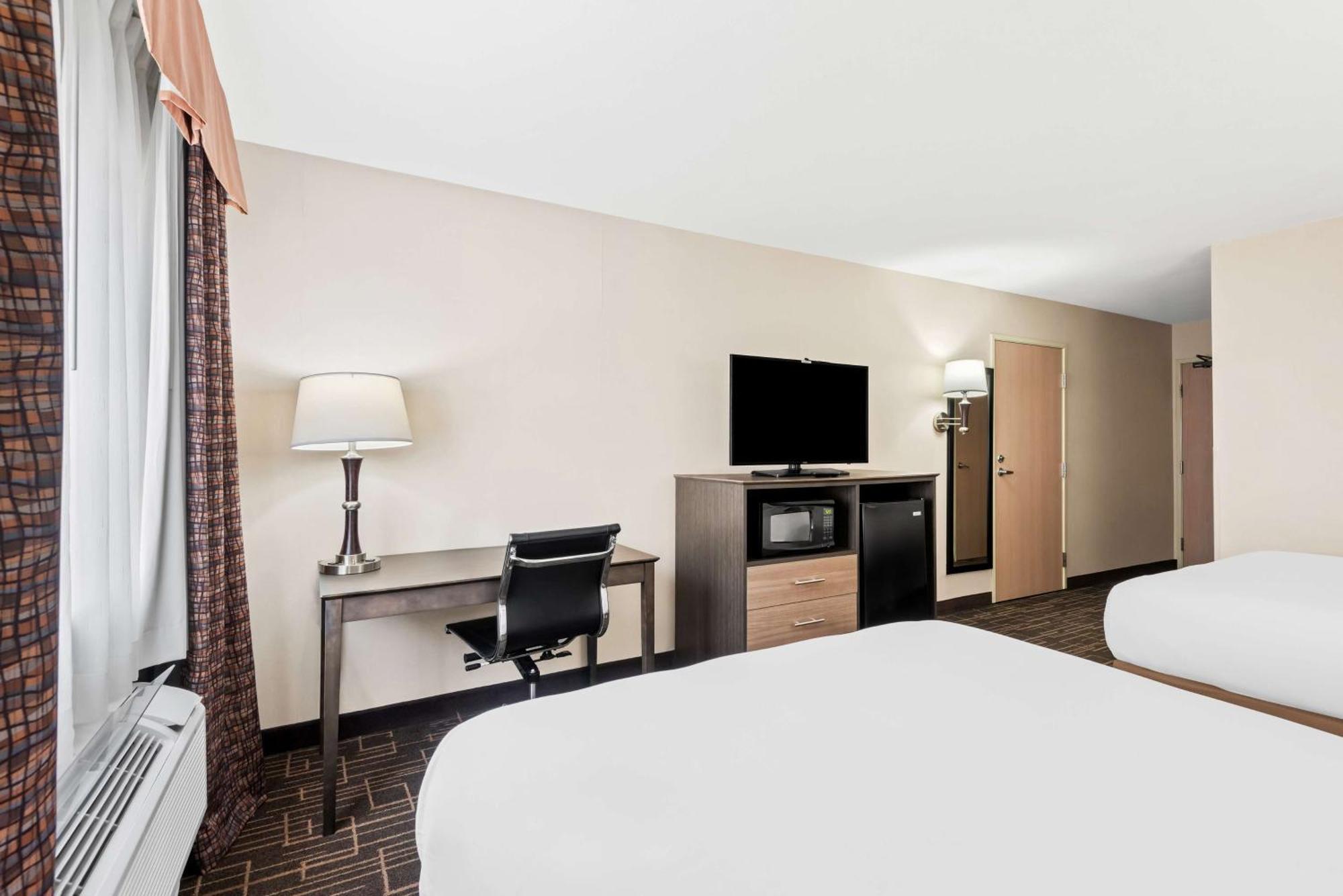 Best Western Airport Inn Moline Esterno foto