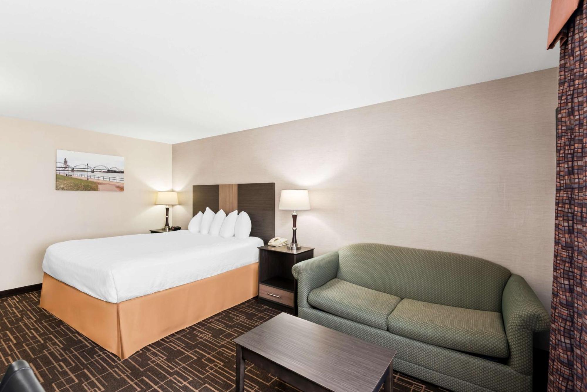 Best Western Airport Inn Moline Esterno foto