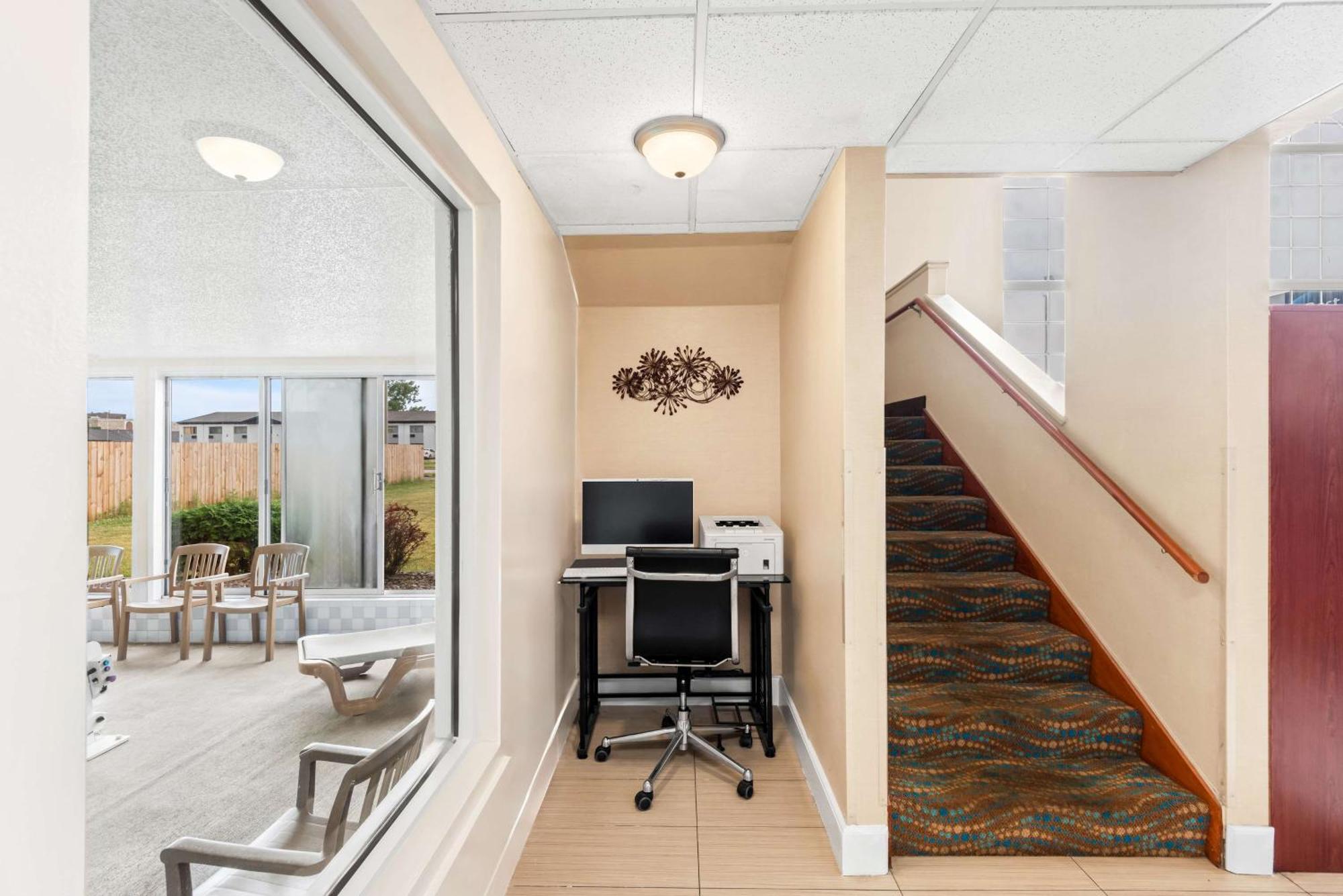 Best Western Airport Inn Moline Esterno foto