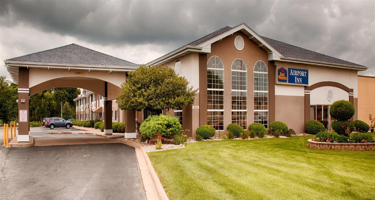 Best Western Airport Inn Moline Esterno foto